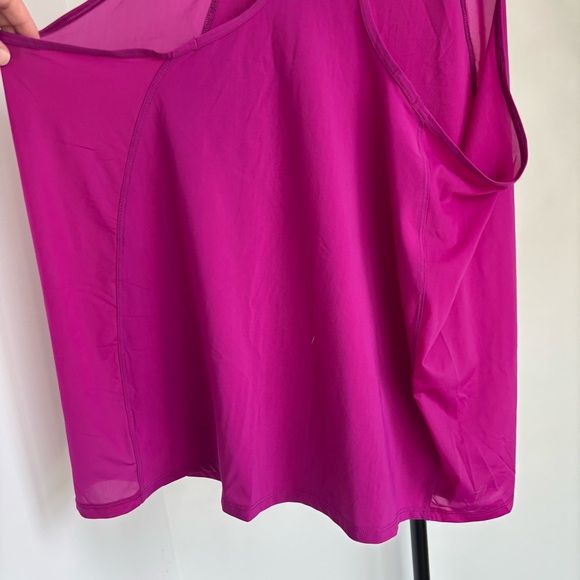 • [Athleta] Racerback Tank • - Picture 10 of 11